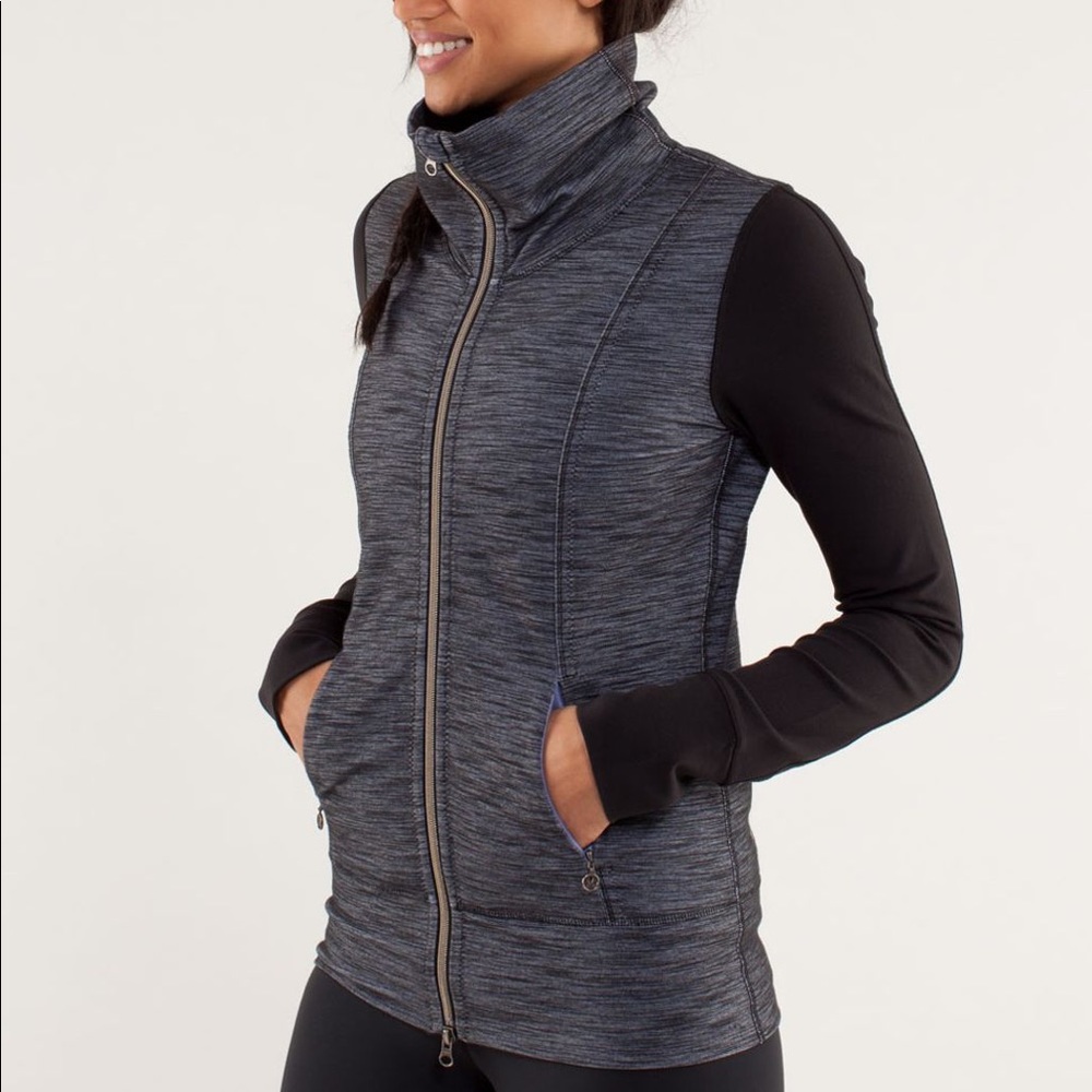 Lululemon Daily Yoga Jacket Reversible Slub Denim Purple Haze